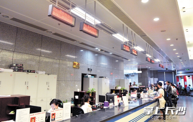 安庆同城24小时医保提取(同城医保卡转移怎么办理)