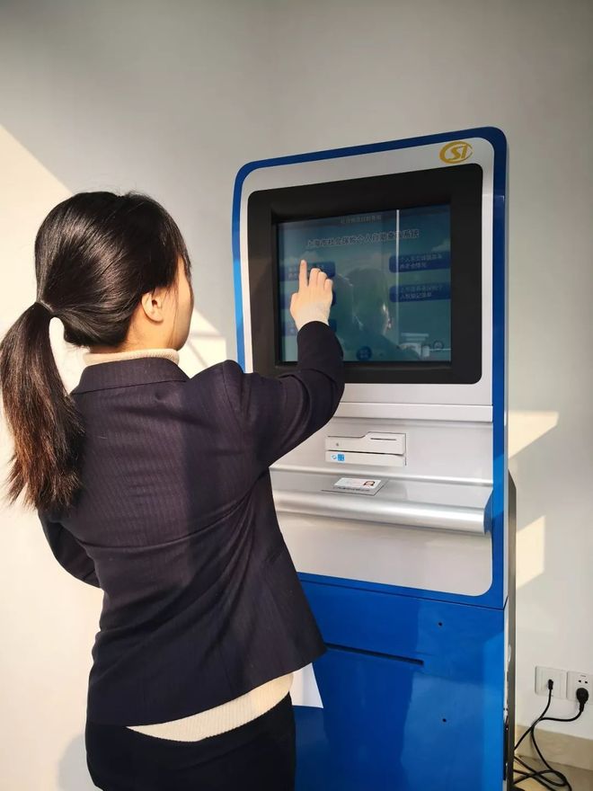 安庆24小时套医保卡回收(24小时套医保卡回收什么意思)