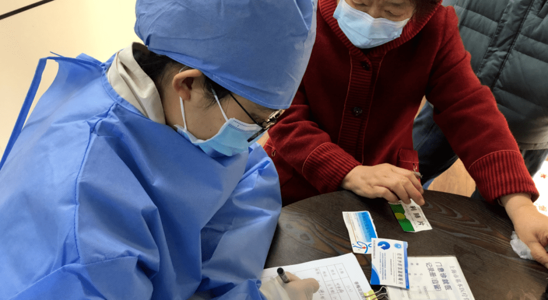 安庆24小时套医保卡回收商家(急用钱24小时医保提取)